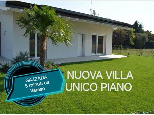 Villa in vendita a Gazzada Schianno VA