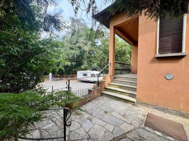 Villa in vendita a Varese VA
