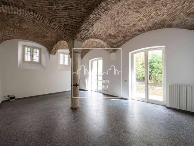 Villa in vendita a Varese VA