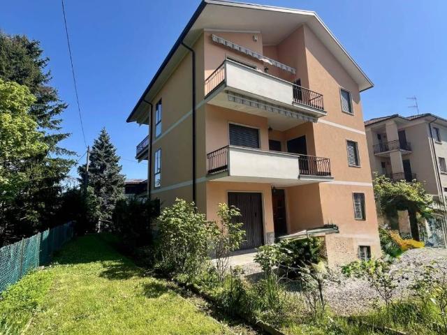 Villa in vendita a Varese VA