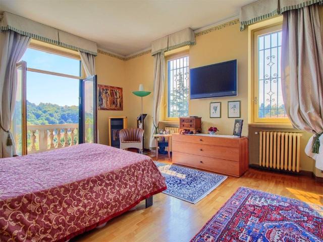 Villa in vendita a Varese