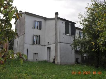 Villa in vendita a Varsi PR