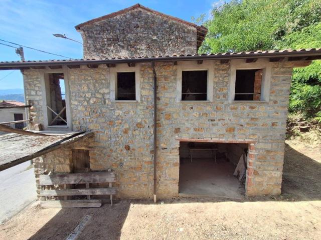 Villa in vendita a Varzi PV