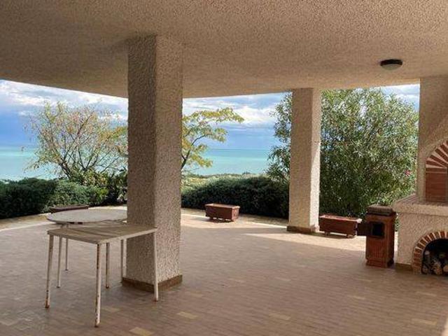 Villa in vendita a Vasto CH