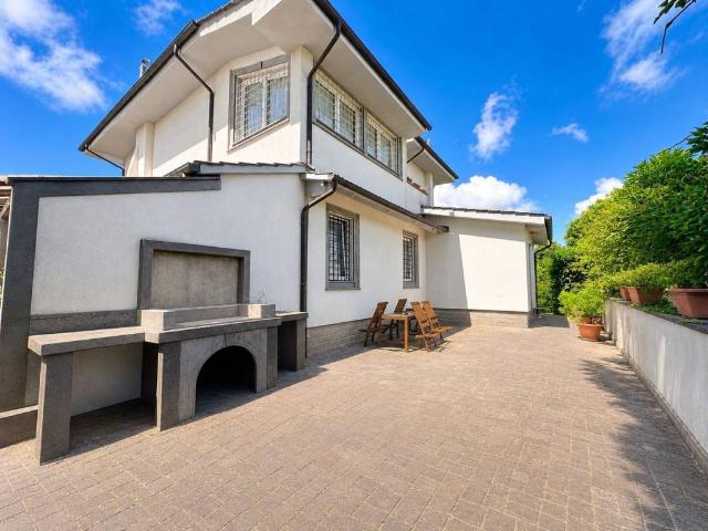 Villa in vendita a Vetralla VT