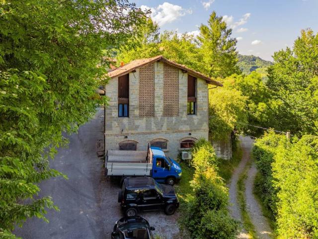 Villa in vendita a Vetto RE