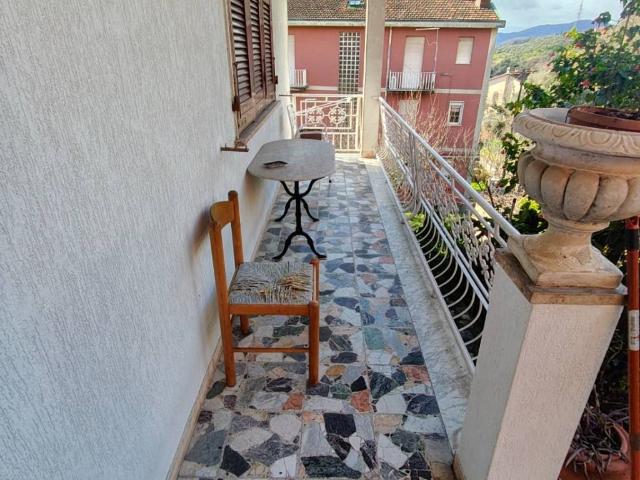 Villa in vendita a Vezzano Ligure SP