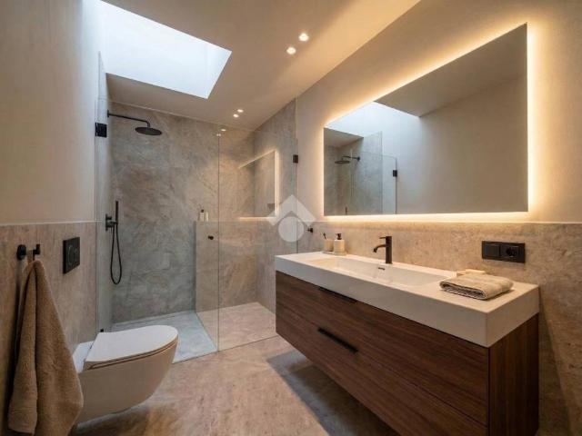 Villa in vendita a Vezzano sul Crostolo RE
