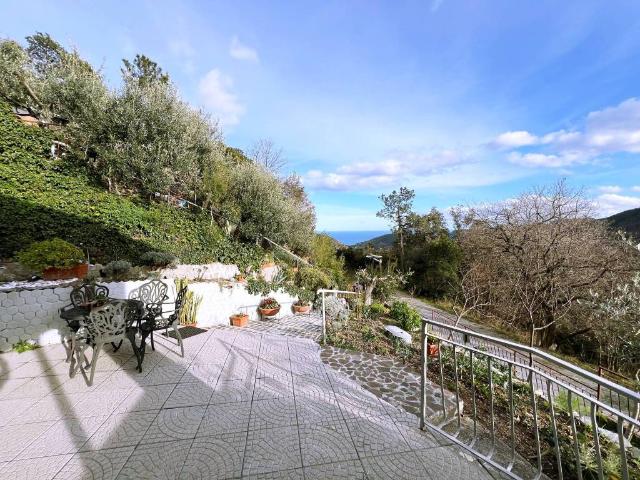 Villa in vendita a Vezzi Portio SV
