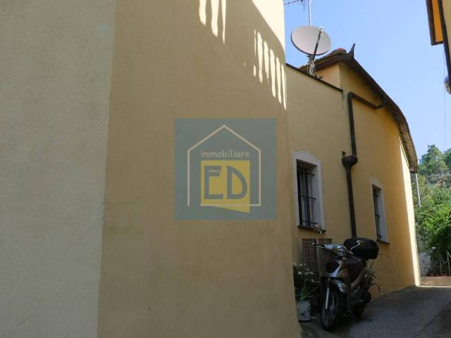 Villa in vendita a Vezzi Portio SV