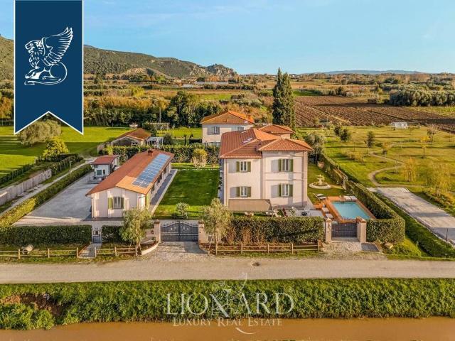 Villa in vendita a Vecchiano PI