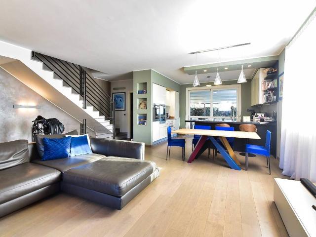 Villa in vendita a Vedano al Lambro MB