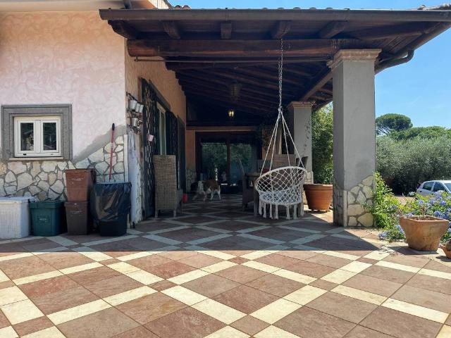 Villa in vendita a Velletri RM