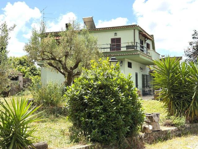 Villa in vendita a Velletri RM