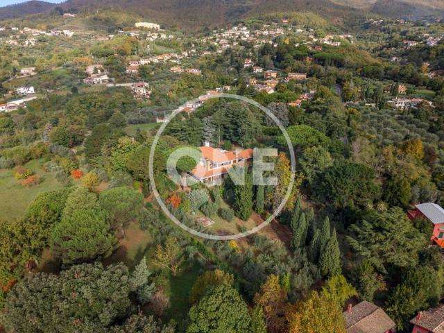 Villa in vendita a Velletri RM