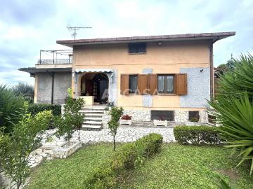 Villa in vendita a Velletri RM