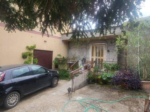 Villa in vendita a Velletri RM