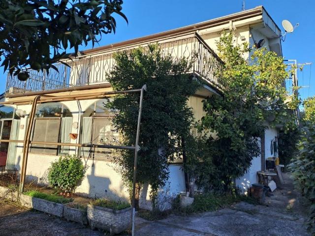 Villa in vendita a Velletri RM