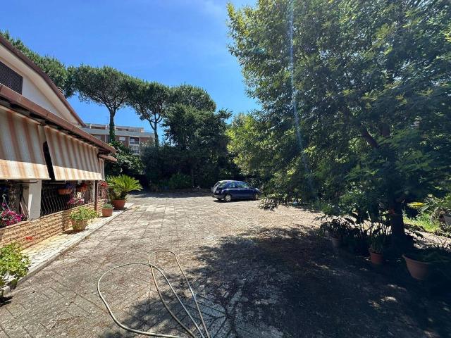 Villa in vendita a Velletri RM