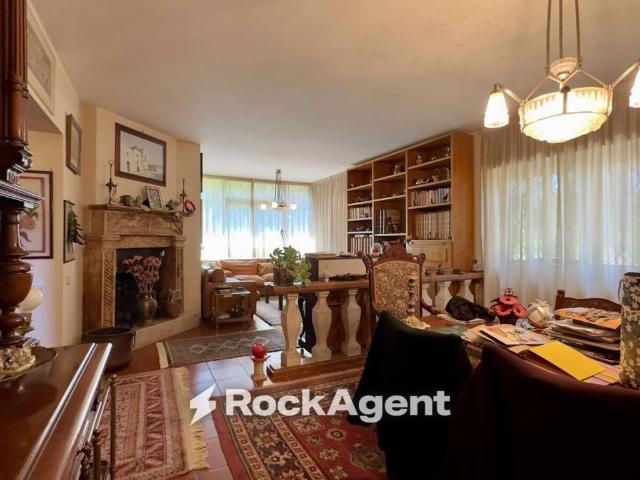 Villa in vendita a Velletri RM