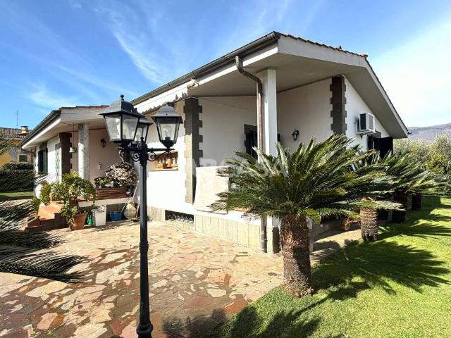 Villa in vendita a Velletri RM