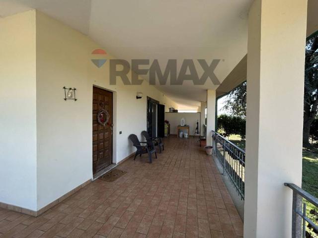 Villa in vendita a Velletri RM