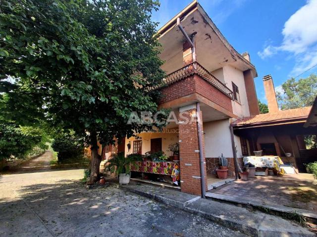 Villa in vendita a Velletri RM