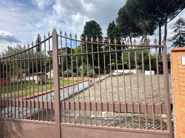 Villa in vendita a Velletri RM