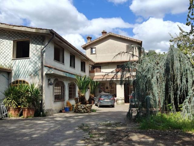 Villa in vendita a Velletri RM
