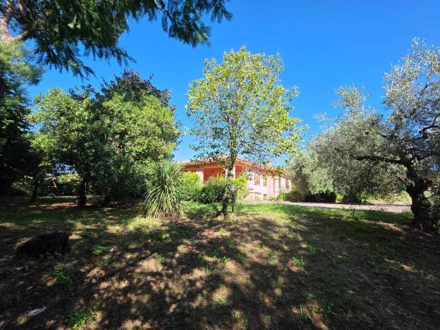 Villa in vendita a Velletri RM