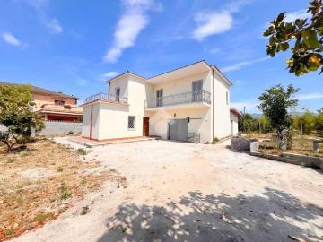 Villa in vendita a Velletri RM