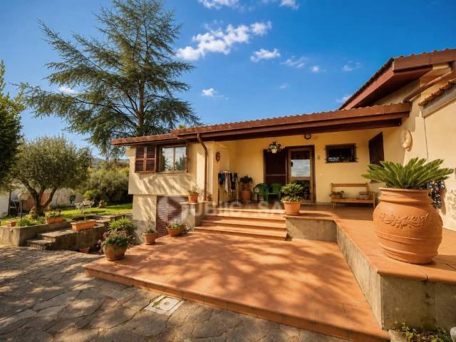 Villa in vendita a Velletri RM