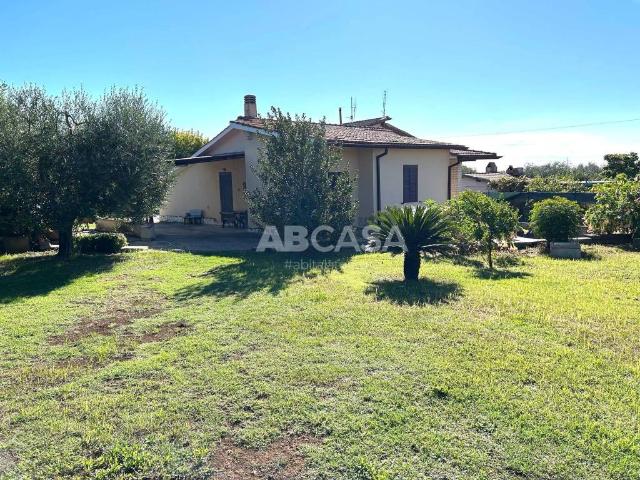 Villa in vendita a Velletri RM