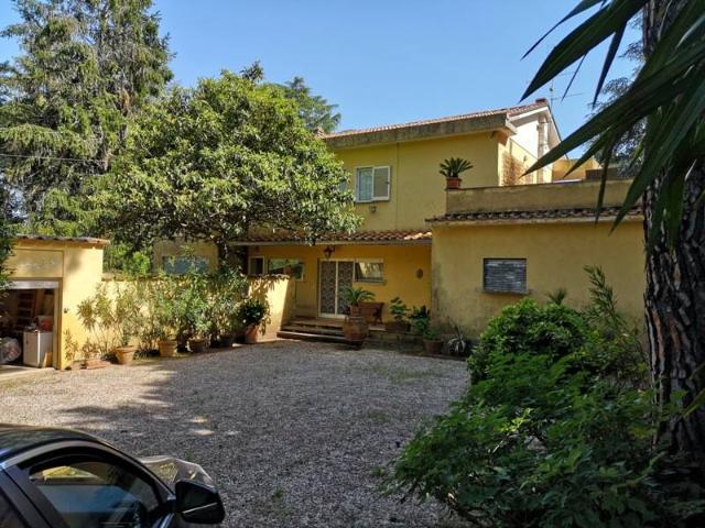 Villa in vendita a Velletri RM