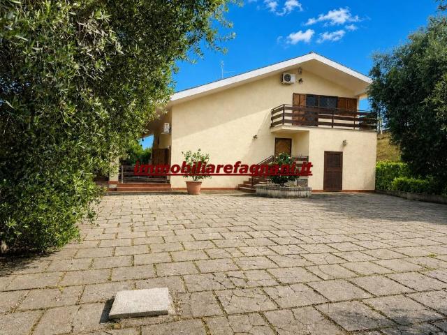 Villa in vendita a Velletri RM