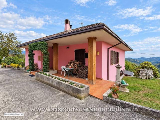 Villa in vendita a Venarotta AP