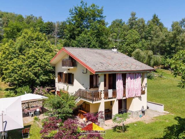 Villa in vendita a Venasca CN