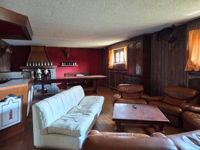 Villa in vendita a Venegono Inferiore VA