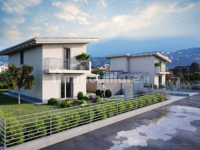 Villa in vendita a Veniano CO