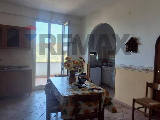 Villa in vendita a Ventimiglia di Sicilia PA