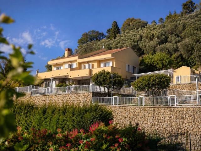 Villa in vendita a Ventimiglia IM