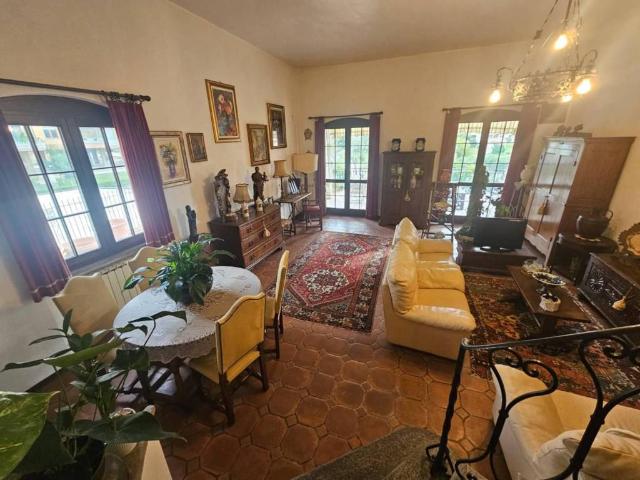 Villa in vendita a Ventimiglia IM