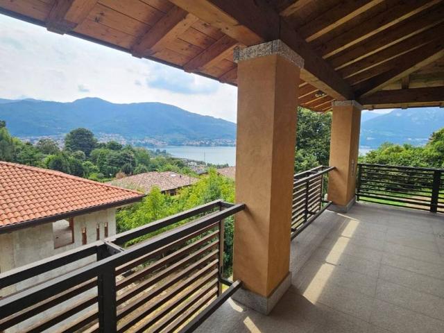 Villa in vendita a Vercurago LC