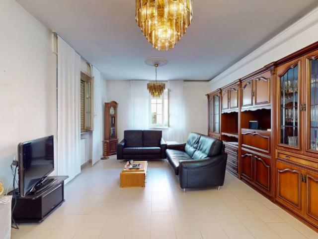 Villa in vendita a Verano Brianza MB