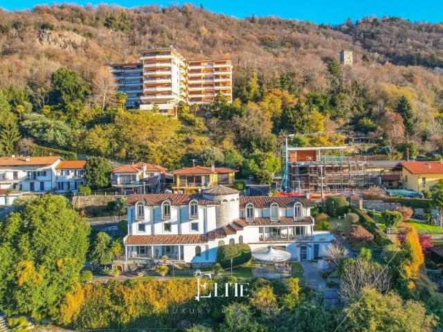 Villa in vendita a Verbania VB