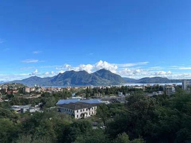 Villa in vendita a Verbania VB