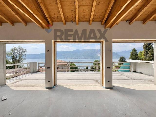 Villa in vendita a Verbania VB