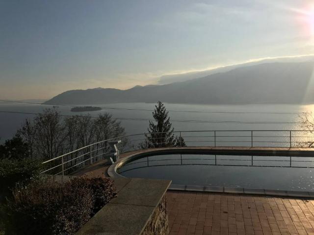 Villa in vendita a Verbania VB