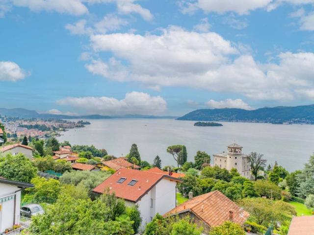 Villa in vendita a Verbania VB