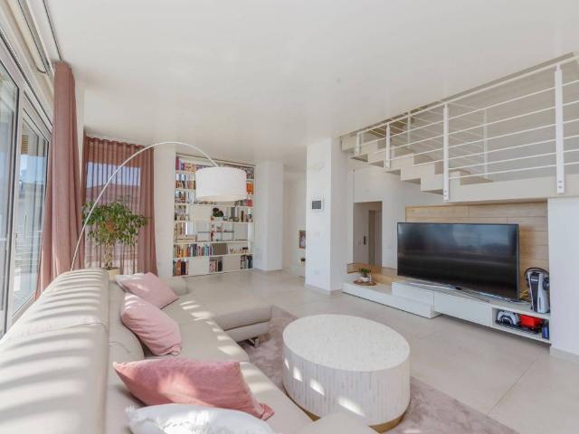 Villa in vendita a Verbania VB